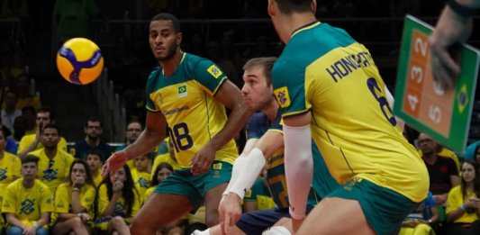 Brasil conquista vaga olímpica no vôlei masculino em emocionante partida contra a Itália